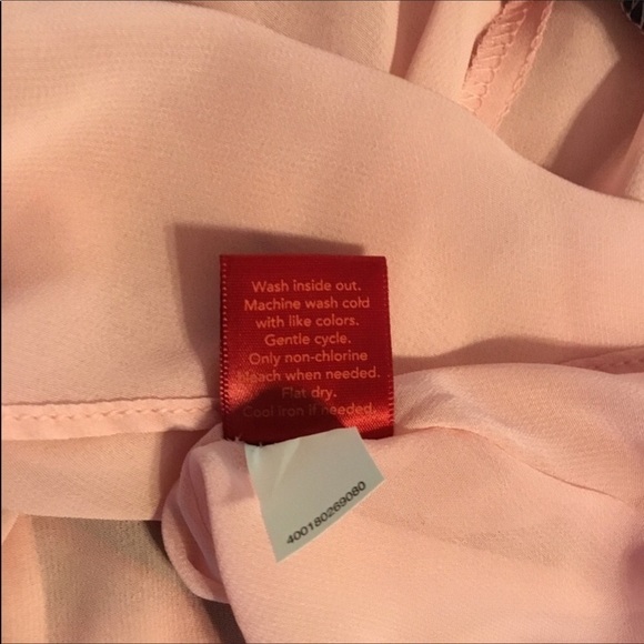 JENNIFER Lopez Medium shirred peasant too with chiffon construction - Picture 10 of 16